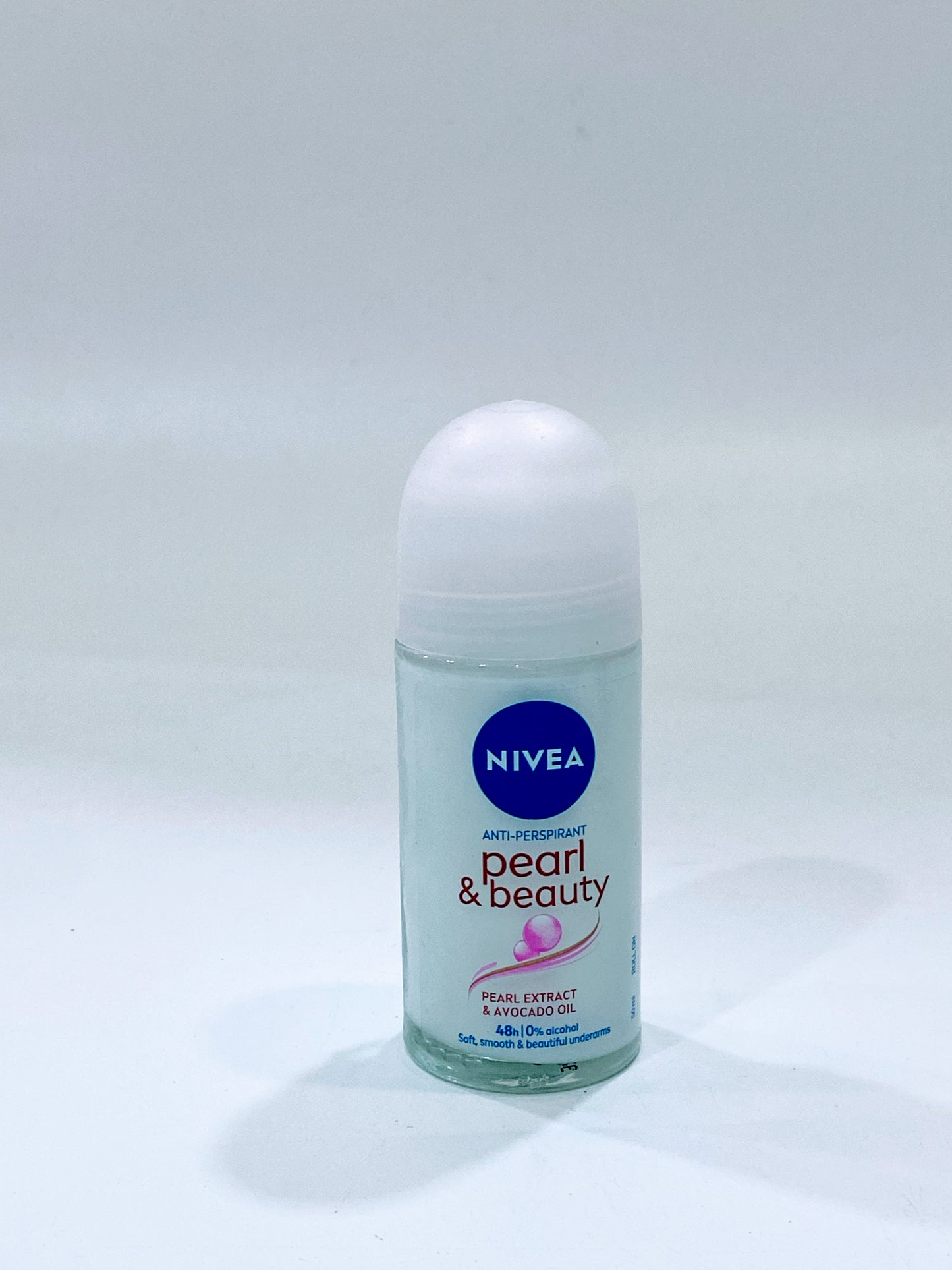 Nivea Pearl & Beauty Antiperspirant Roll On
