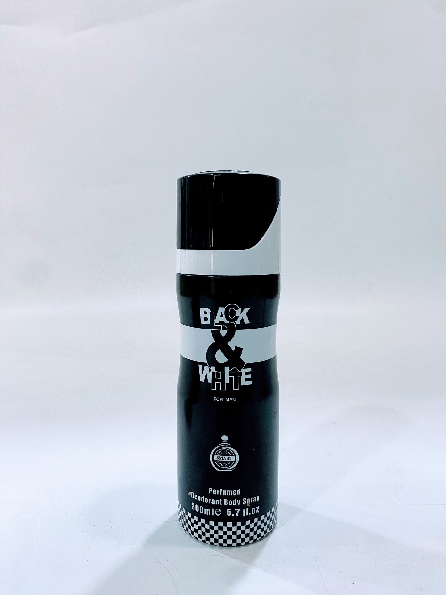Black & White Perfumed Deodorant Spray for men