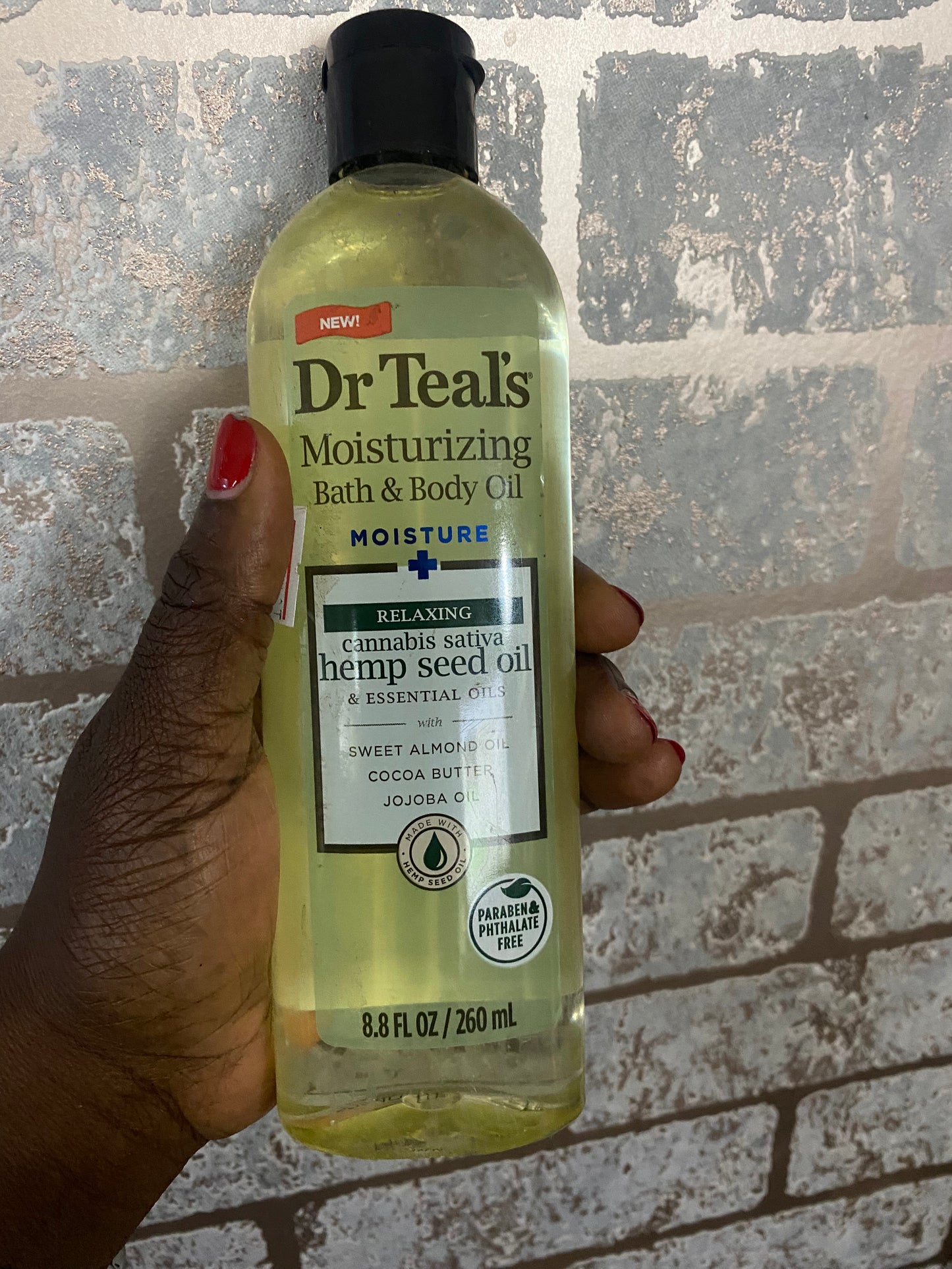 Dr Teal’s Moisturising Bath & Body Oil - Cannabis Sativa Hemp Seed Oil