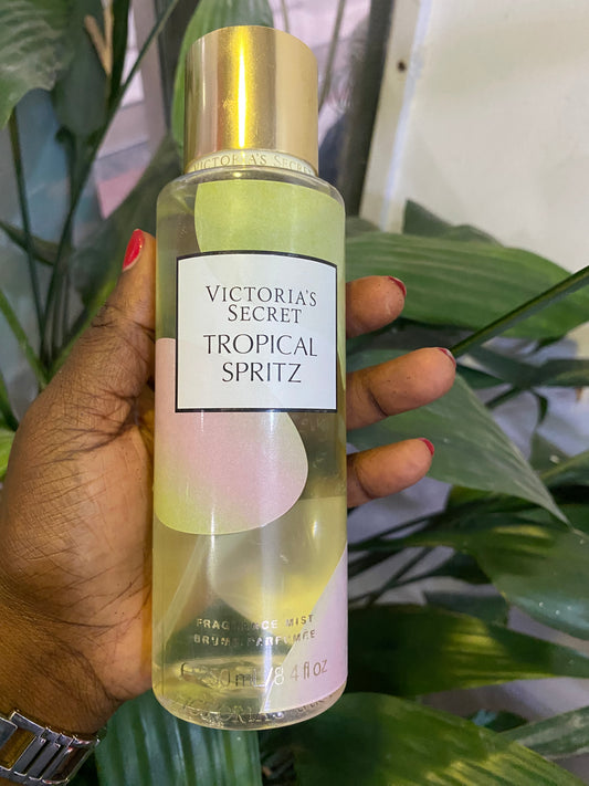 Victoria’s Secret Tropical Spritz Body Mist